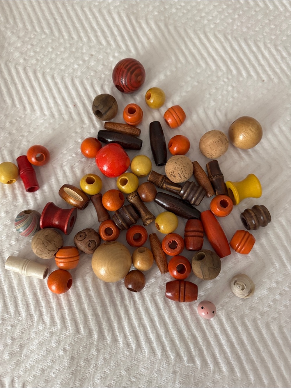 Vintage wooden macramé beads. From the 70’s.